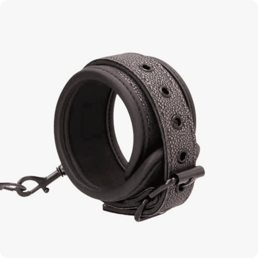 아우치 엘리건트 리스트 커프스(수갑)